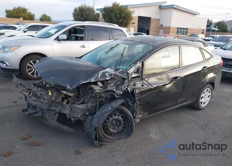 2013 Ford Fiesta Se z USA, uszkodzony, nr VIN 3FADP4BJ1DM205118